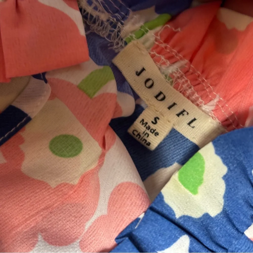 Jodifl floral high neckline blouse small - Picture 5 of 6